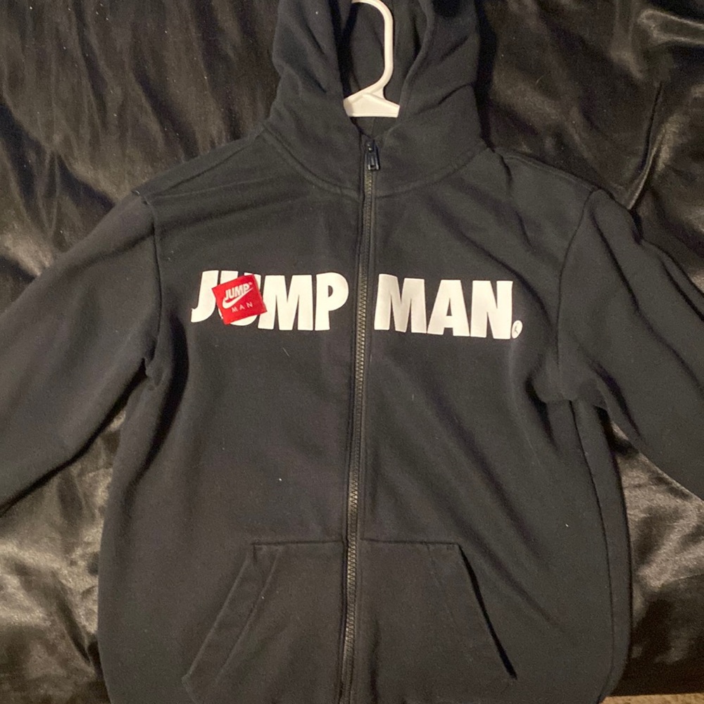 Black and red Jordan jumpman zip up hoodie